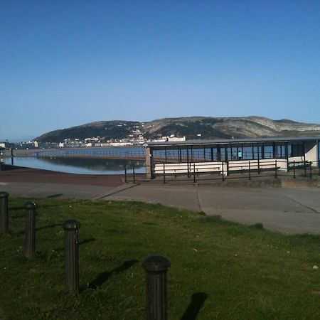 Glascoed Guest House Llandudno Exterior photo